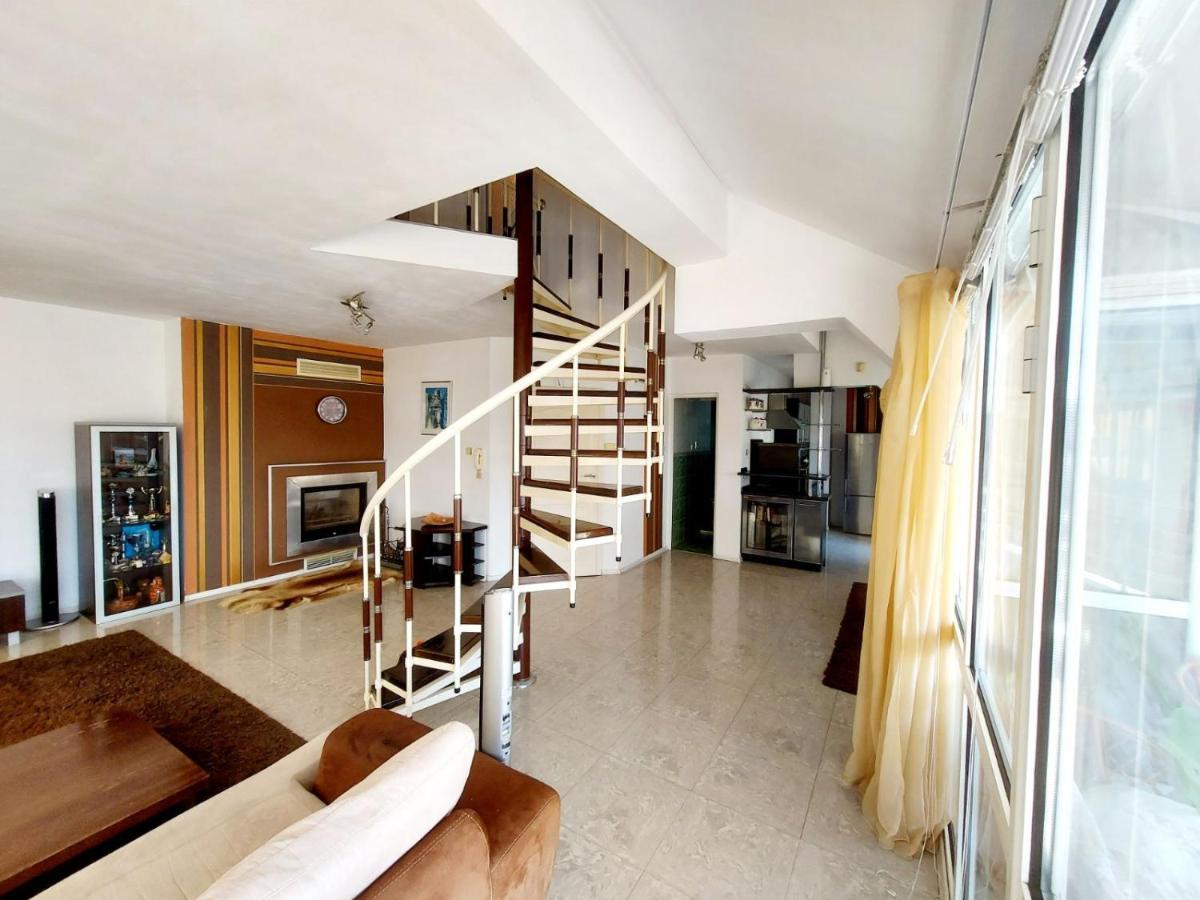 Comfort Flat Бургас Экстерьер фото